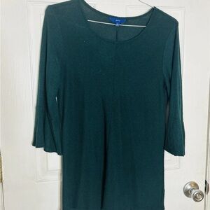 Green 3/4 Sleeve Sweater